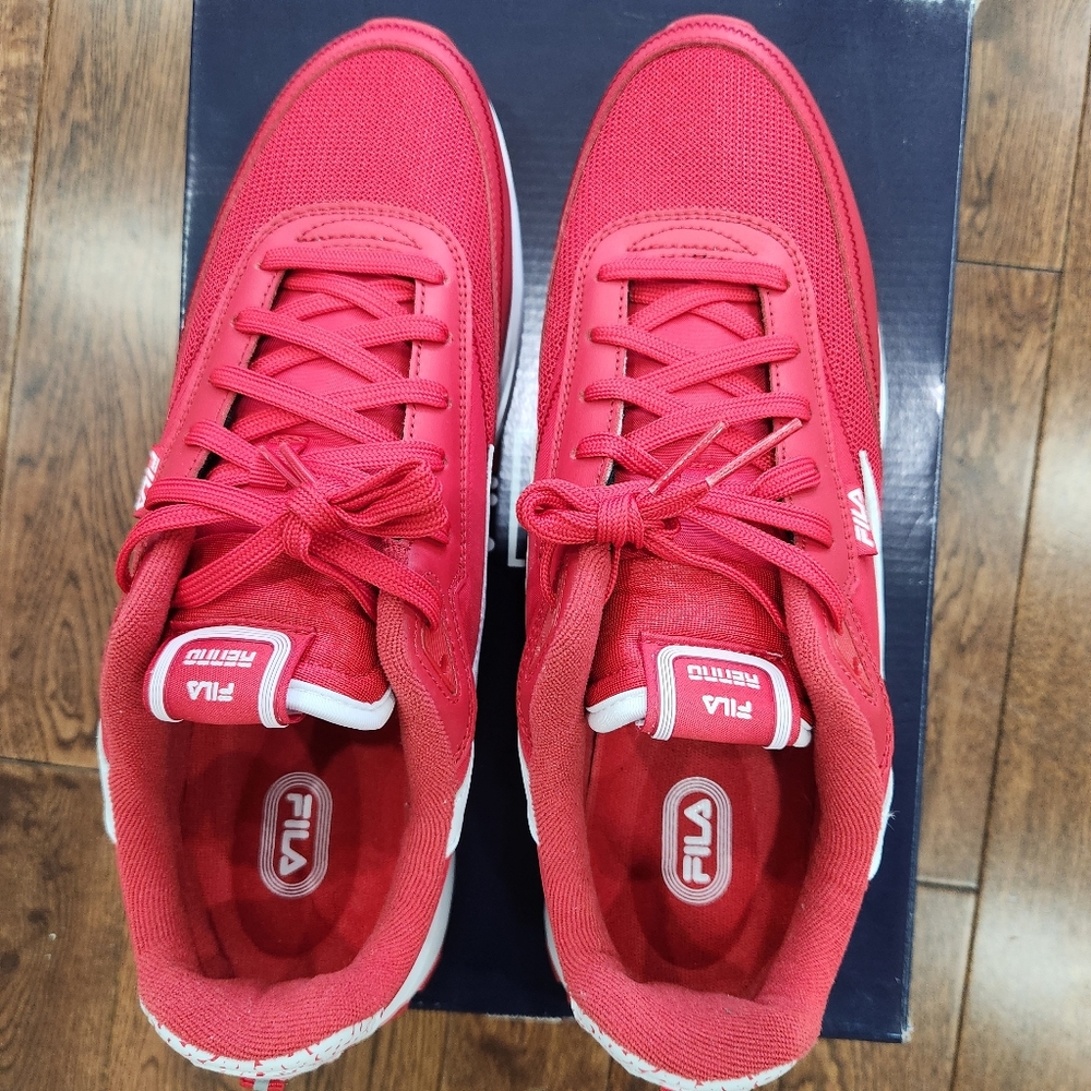 Fila sneakers - Picture 11 of 15